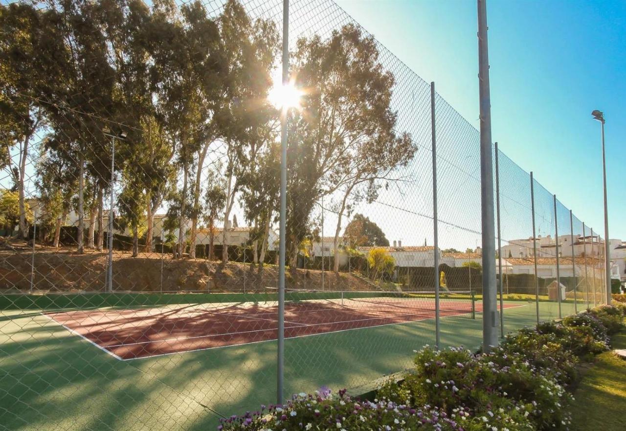 Casa Eucalyptus Family Home Estepona Eksteriør billede